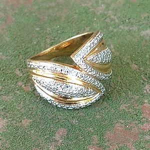 Vintage Gold & Diamond Textured Finish Ring